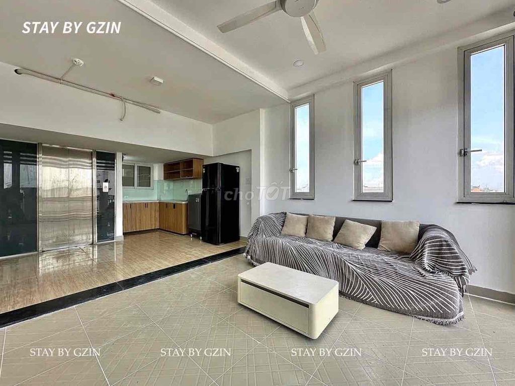Cho thuê căn hộ Penthouse 1PN tách bếp, ban công, full nội thất