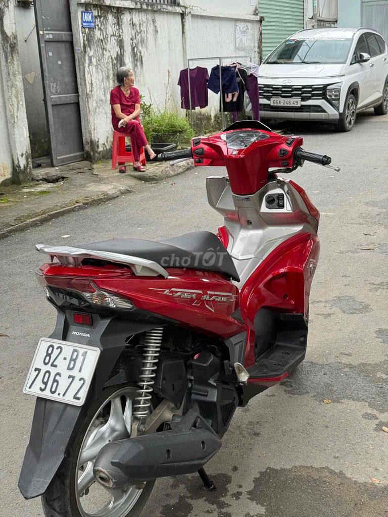 honda airblade 2018 chính chủ smaskey zin ngon. Mua bán Xe máy tại Quận Gò Vấp Tp Hồ Chí Minh được đăng bởi Waann em xe máyy hình 8