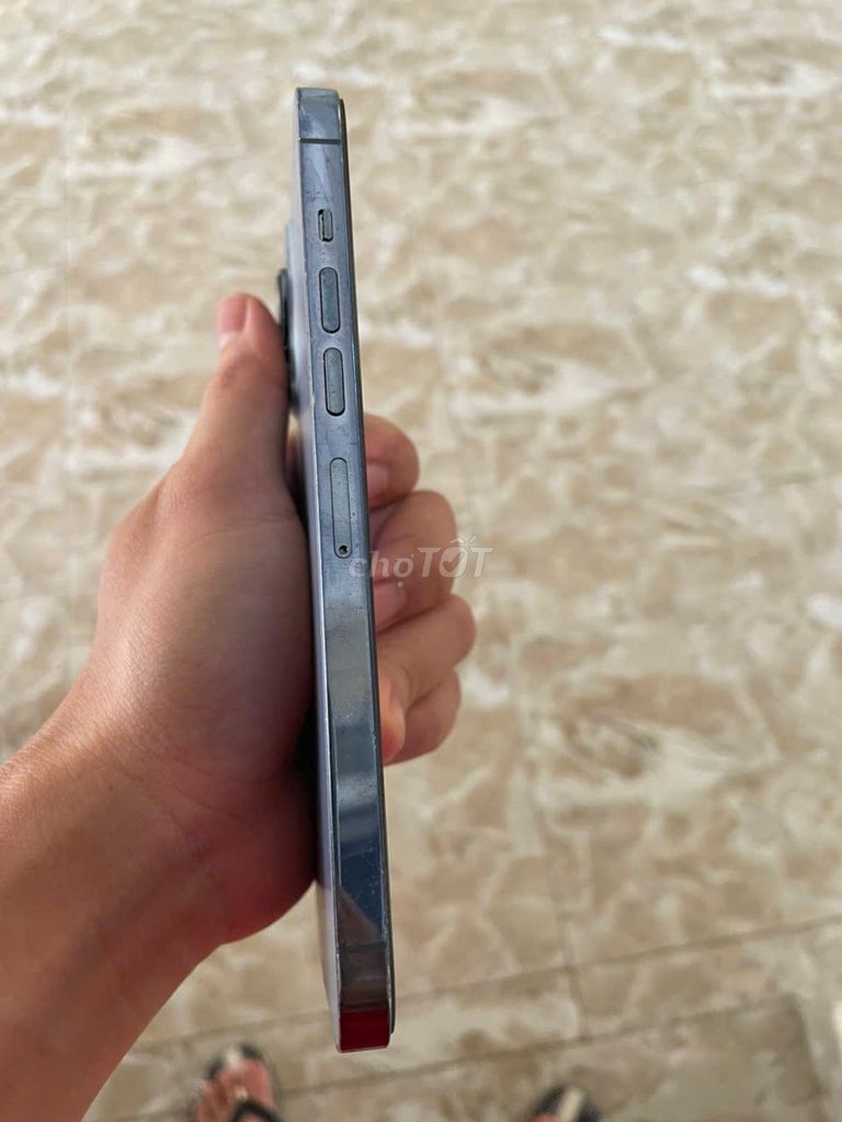 Apple iPhone 13 Pro Max 128GB Xám. Mua bán Điện thoại tại Huyện Trần Văn Thời Cà Mau được đăng bởi Trần Văn Thành hình 1