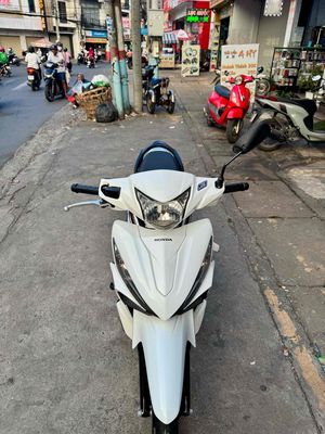 ❎❎  RSX Fi cuối 2015 Trắng đen xe đẹp có trả góp