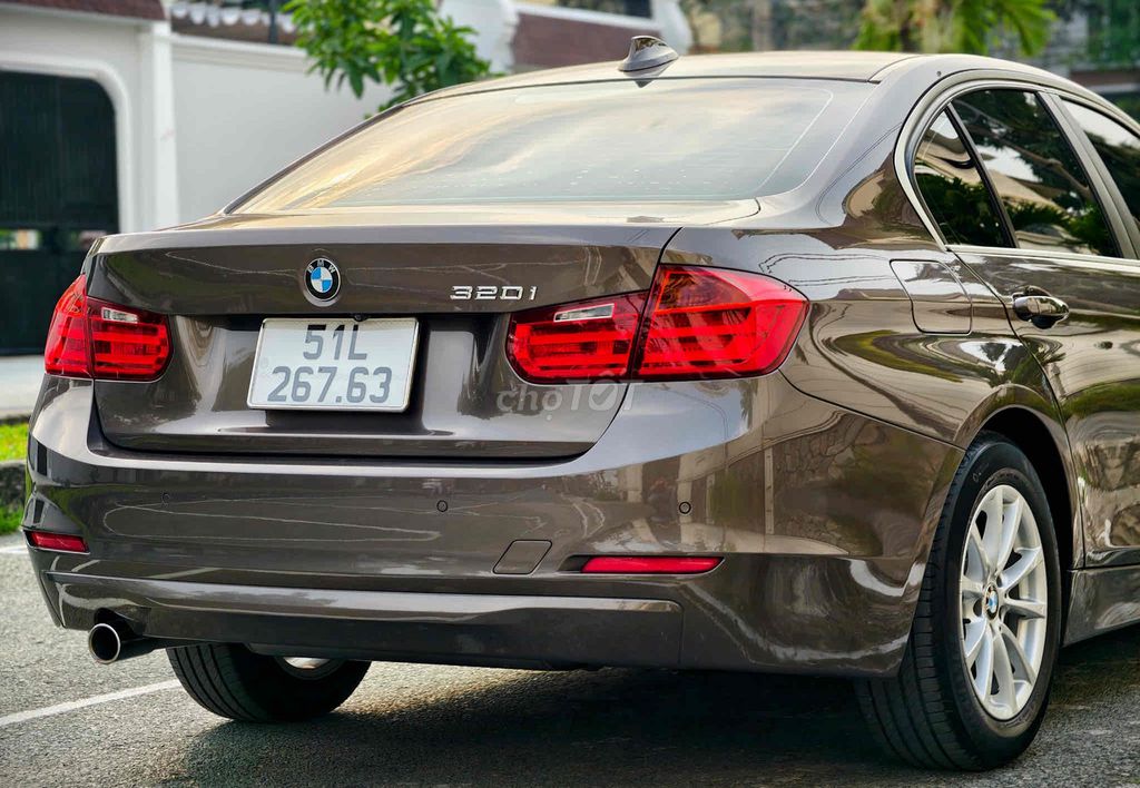 BMW 320i 2014 mới đi 74.000 KM. Xe zin CỰC NGON.. Mua bán Ô tô tại Quận Tân Phú Tp Hồ Chí Minh được đăng bởi Nhật Tân hình 7
