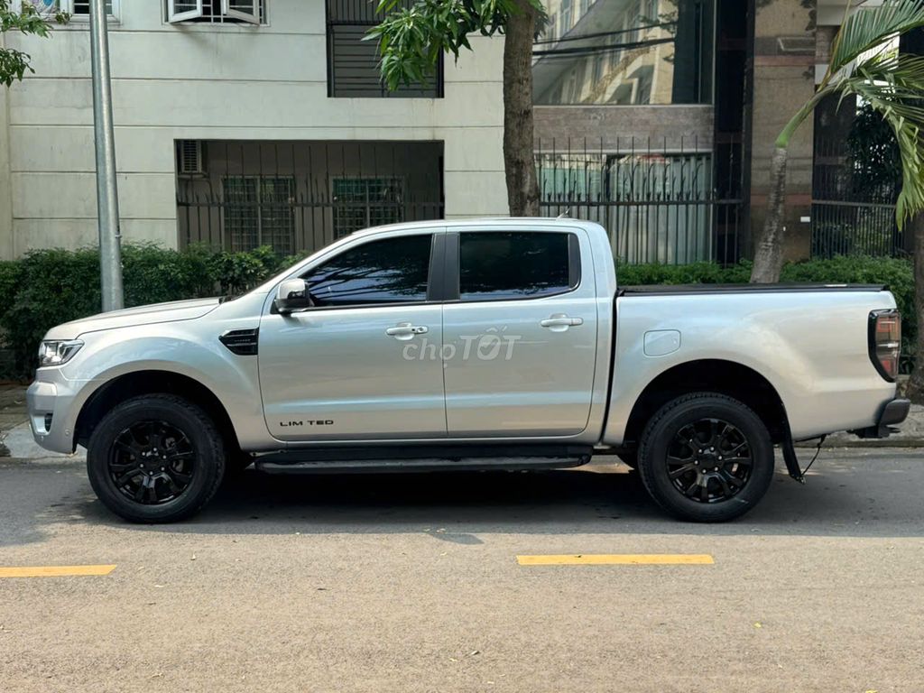 Ford Ranger Limited 2.0L 4x4 AT 2021 - 93000 km. Mua bán Ô tô tại Quận Tân Bình Tp Hồ Chí Minh được đăng bởi Trần Hoàng Long hình 5