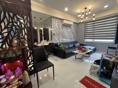 Bán căn hộ 2 phòng ngủ, đẹp, có sổ hồng, sát Quận 5, Quận 8. Mua bán căn hộ/chung cư tại Quận 8 Tp Hồ Chí Minh được đăng bởi Đức Tín
