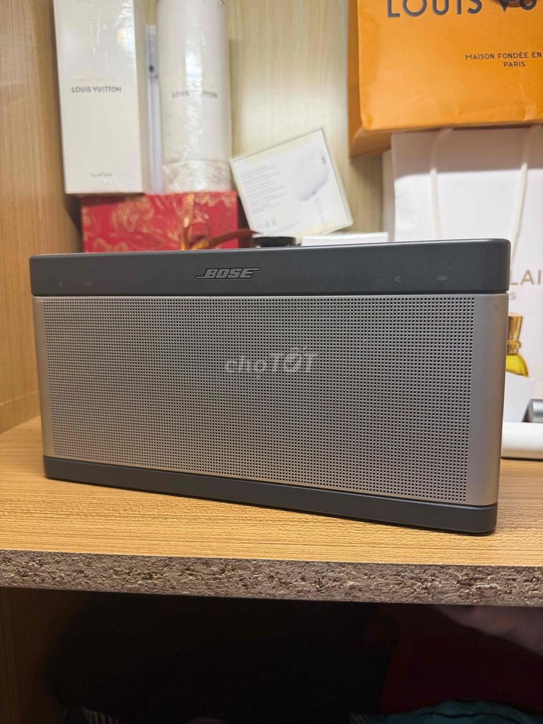 Loa Bluetooth Bose SoundLink III Đen. Mua bán Tivi, Âm thanh tại Huyện Thống Nhất Đồng Nai được đăng bởi Iris Nguyen hình 1