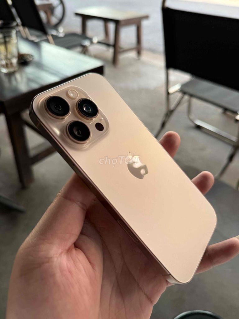 Apple iPhone 16 Pro 256GB Titan Sa mạc Mỹ Đẹp 99%. Mua bán Điện thoại tại Quận Bình Tân Tp Hồ Chí Minh được đăng bởi Nguyễn P Nguyên  hình 1