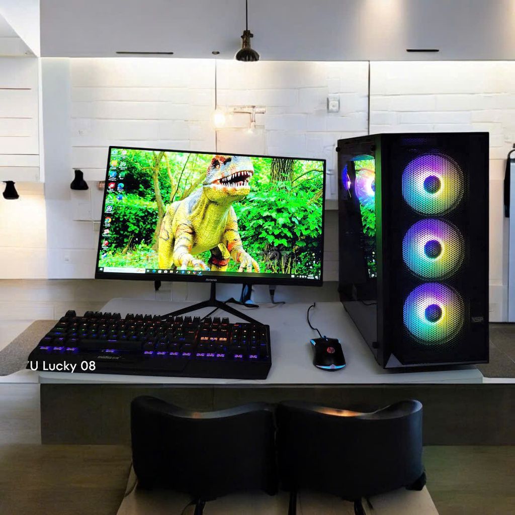 Dàn khủng long 32CPU RAM 16G DDR4 2666 Card 8G 24". Mua bán Máy tính để bàn tại Quận Tân Bình Tp Hồ Chí Minh được đăng bởi Nhà đất SG hình 1