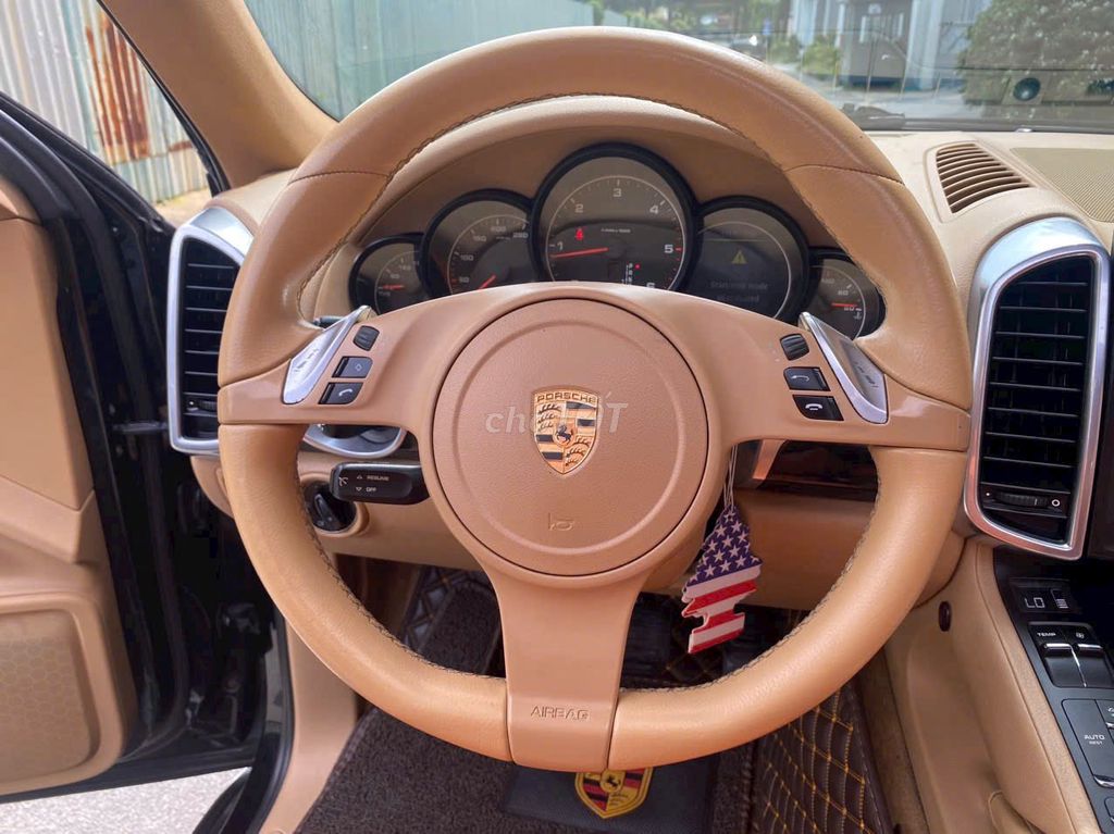 Porsche Cayenne 3.0 V6 Diesel 2010 - 43200 km. Mua bán Ô tô tại Quận Gò Vấp Tp Hồ Chí Minh được đăng bởi HOANG SON hình 6