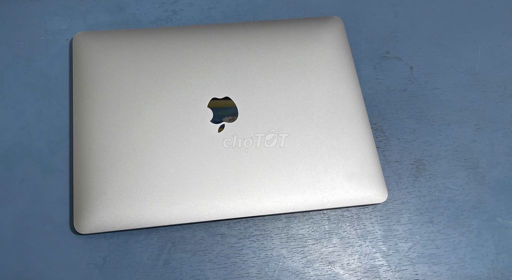 MacBook Pro 13 inch 2018 Touchbar 512 Ngon. Mua bán Laptop tại Quận Hai Bà Trưng Hà Nội được đăng bởi Nguyễn Văn Cao hình 1