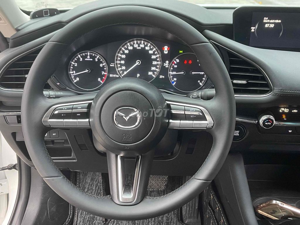 Cần Bán Mazda 3 2023 1.5 bản luxury xe đẹp. Mua bán Ô tô tại Quận Hoàng Mai Hà Nội được đăng bởi Anh Tuy hình 12