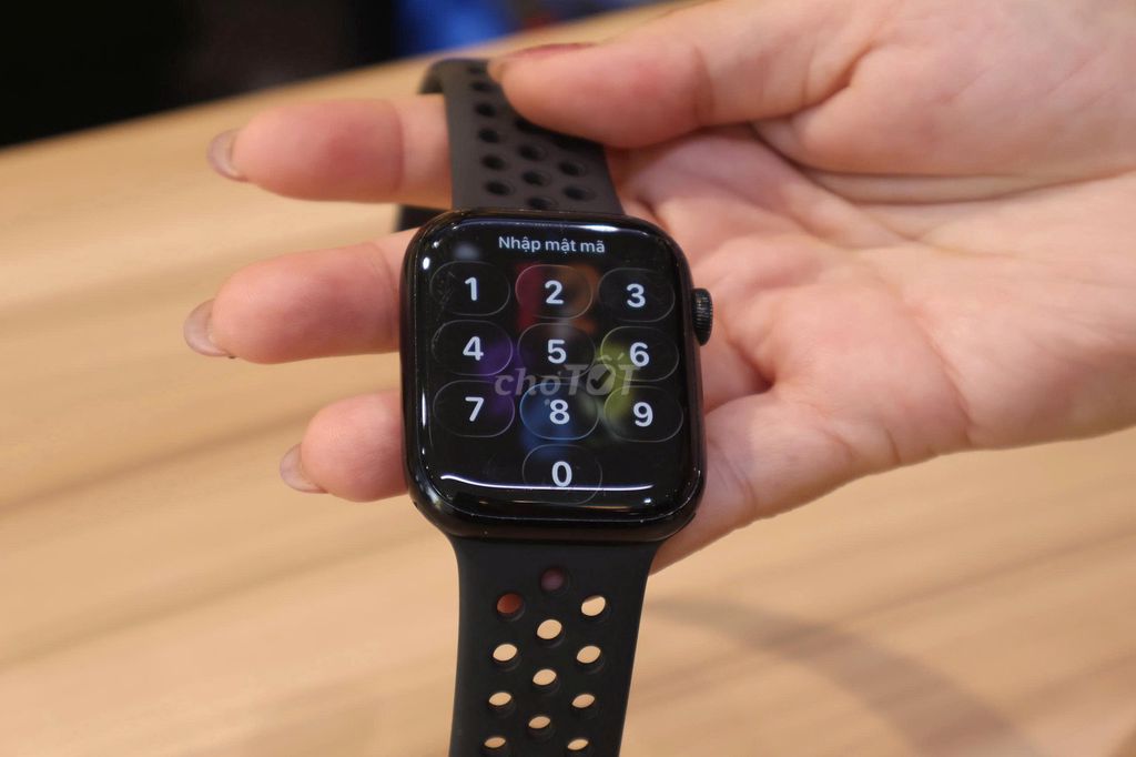 Cần pass Apple Watch Series 8 41mm Đen. Mua bán Thiết bị đeo thông minh tại Quận Ninh Kiều Cần Thơ được đăng bởi Linh hình 1
