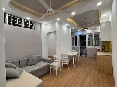 CHUNG CƯ LÝ THƯỜNG KIỆT GIÁP Q10 THANG MÁY 2PN GIÁ 3.,25 TỶ