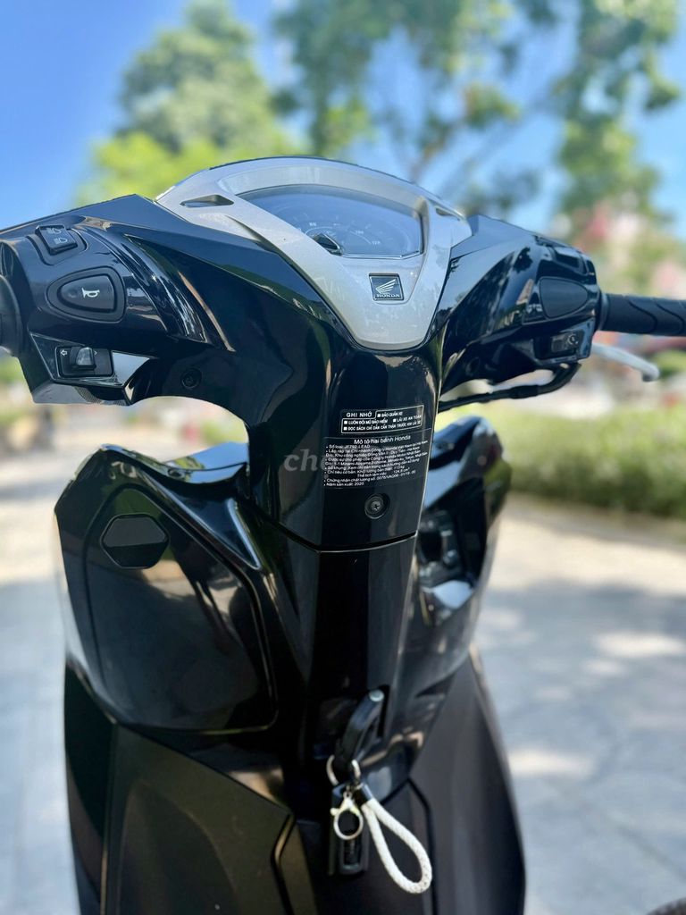 Lead 2021 khoá smartkey. Mua bán Xe máy tại Quận Hoàng Mai Hà Nội được đăng bởi Trường Giang Phạm hình 10
