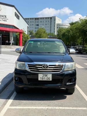 Toyota Hilux 2011 2.5E 4x2 MT - 300000 km. Mua bán Ô tô tại Quận Hoàng Mai Hà Nội được đăng bởi Sáng OTo Hn