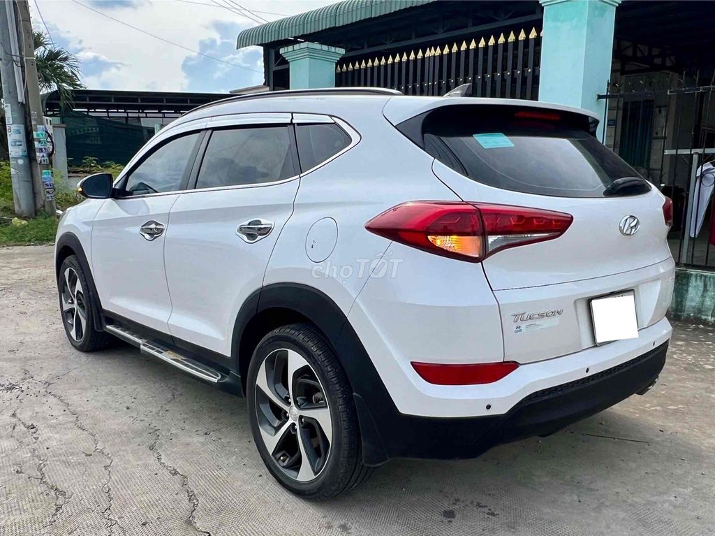 Hyundai Tucson 2018 1.6 AT Turbo - 65000 km. Mua bán Ô tô tại Quận 12 Tp Hồ Chí Minh được đăng bởi a trung hình 4