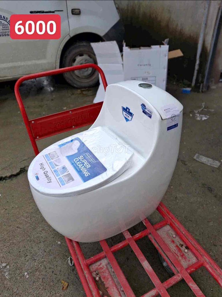Bồn cầu Aqua Trắng Sứ cao cấp. Mua bán Thiết bị vệ sinh, nhà tắm tại Thành phố Thuận An Bình Dương được đăng bởi NGUYỄN THỊ LÊ hình 1