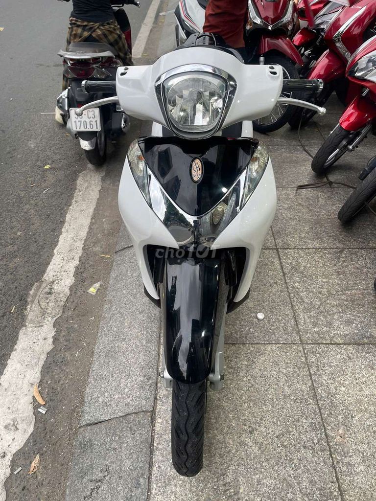 SH mode khóa smart key 2015 mới 90% Bstp chính chủ. Mua bán Xe máy tại Quận Tân Phú Tp Hồ Chí Minh được đăng bởi Tuanduy hình 3