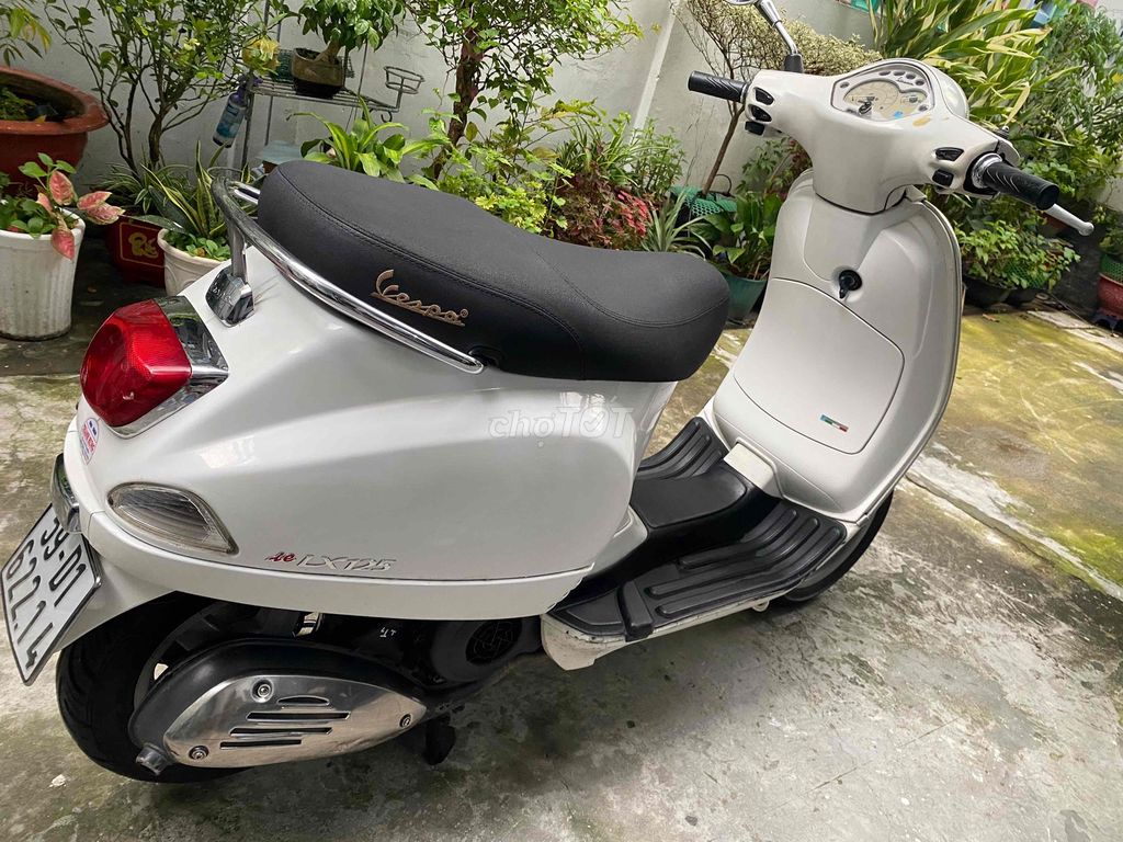 Vespa 3vie phun xăng đời cao 2013 xe đẹp máy ngon. Mua bán Xe máy tại Quận 5 Tp Hồ Chí Minh được đăng bởi JM hình 6