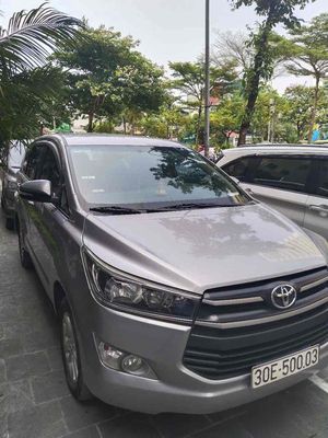 Toyota Innova 2017 2.0E - 330000 km. Mua bán Ô tô tại Quận Nam Từ Liêm Hà Nội được đăng bởi Ngọc Liên