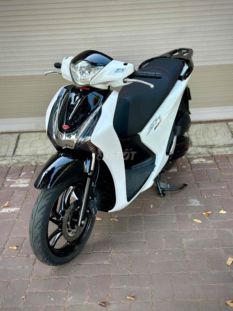 SH150i 2015 Up khoá Smartkey trắng đen siu đẹp. Mua bán Xe máy tại Thành phố Vũng Tàu Bà Rịa - Vũng Tàu được đăng bởi Xe Máy Cũ Vũng Tàu 72 hình 2
