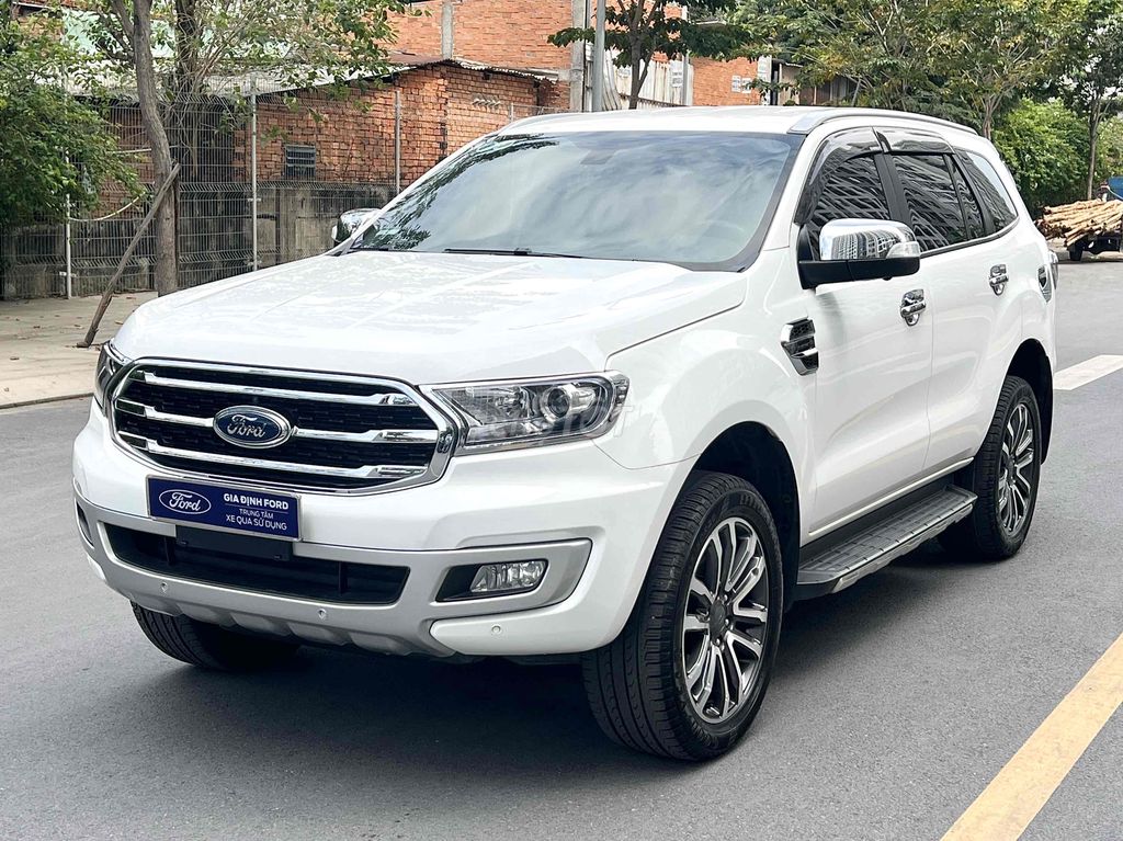 Bán Everest Titanium 2019 - 39000 km - giá 865tr