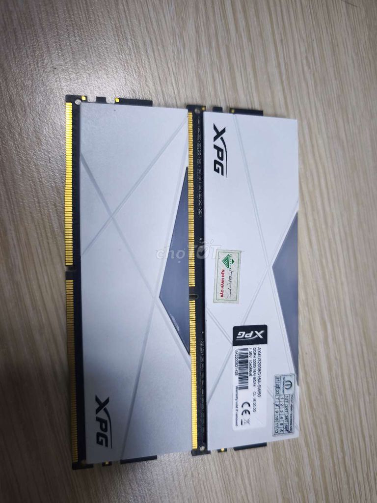 RAM XPG DDR4 16GB 3200MHz Tản nhiệt Trắng. Mua bán Linh kiện (RAM, Card...) tại Quận 3 Tp Hồ Chí Minh được đăng bởi Lê Phạm Nhật Lễ hình 1