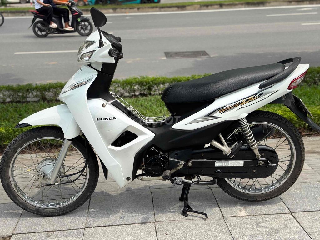 Мопед Honda Wave Alpha 110cc, белый