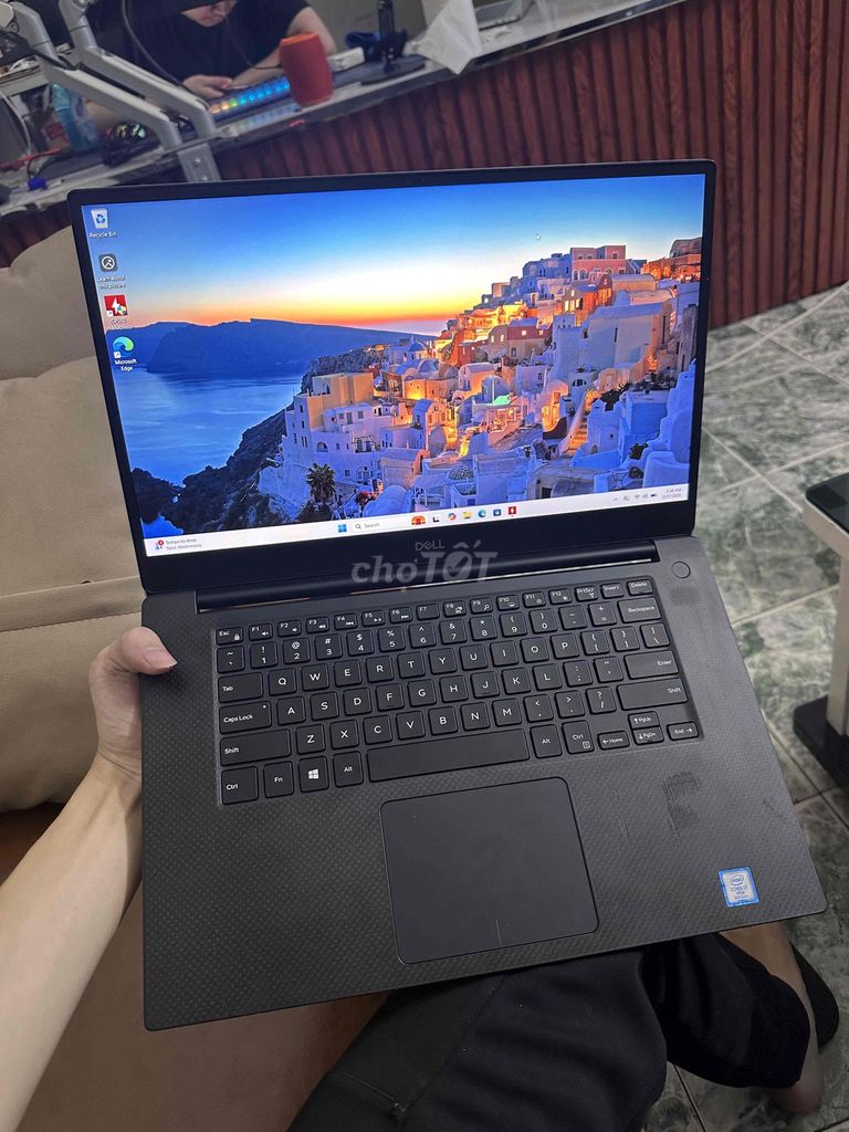 Dell Precision 5540 i7 9850H 16/512 FHD T1000. Mua bán Laptop tại Thành phố Thanh Hóa Thanh Hóa được đăng bởi THANH HÓA Digital hình 1
