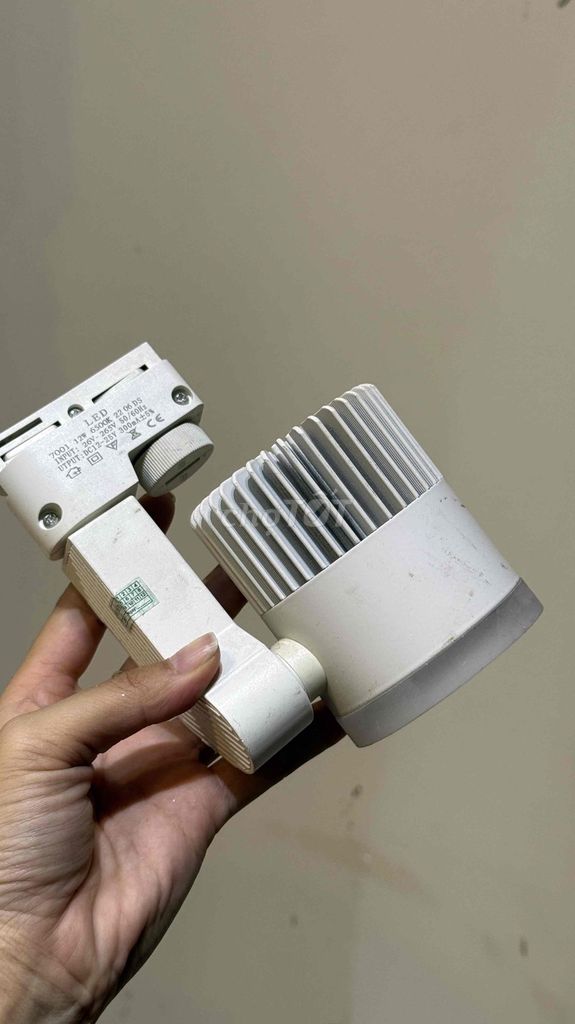 Đèn rọi LED Trắng 12W. Mua bán Đèn tại Quận Bình Thạnh Tp Hồ Chí Minh được đăng bởi Bùi Thị Thuỳ Trang hình 1