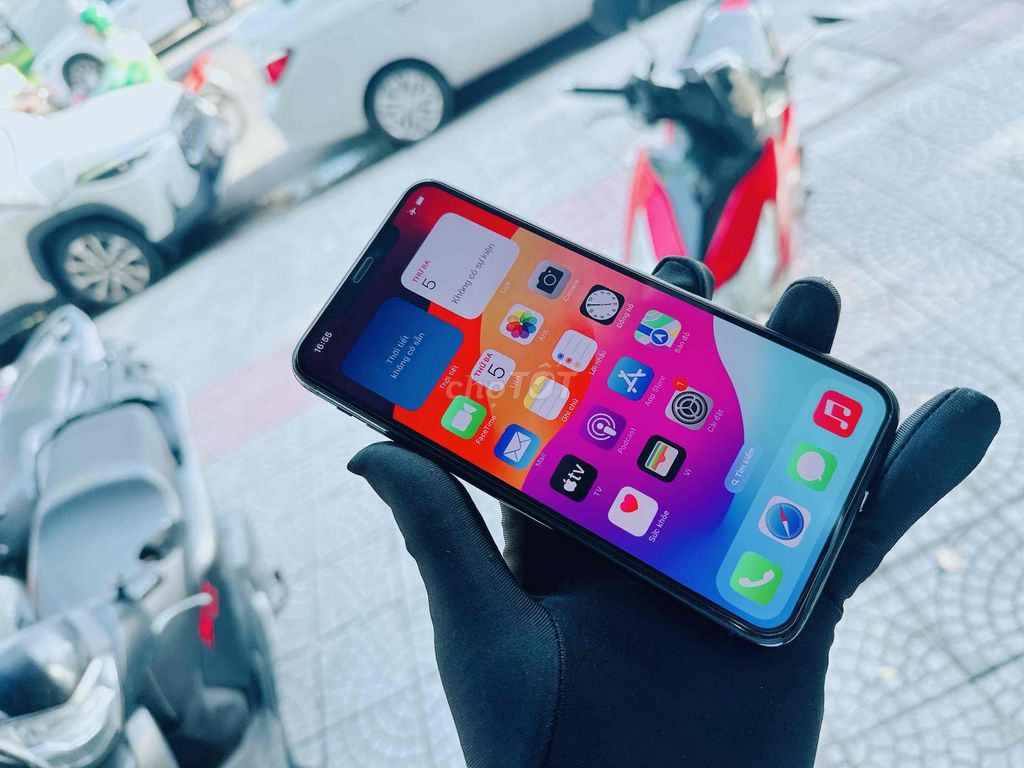 iPhone 11 Pro Max 64G green nguyên zin Áp 99%. Mua bán Điện thoại tại Quận Hải Châu Đà Nẵng được đăng bởi Hoàng Anh Tuấn hình 1