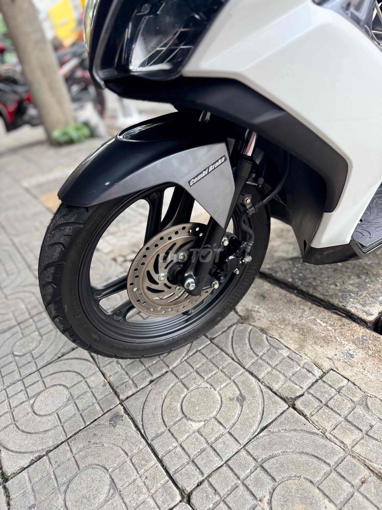 ab 2014. máy rin em. xe chất. Mua bán Xe máy tại Quận Ngũ Hành Sơn Đà Nẵng được đăng bởi Nguyễn Phước Vĩnh hình 5