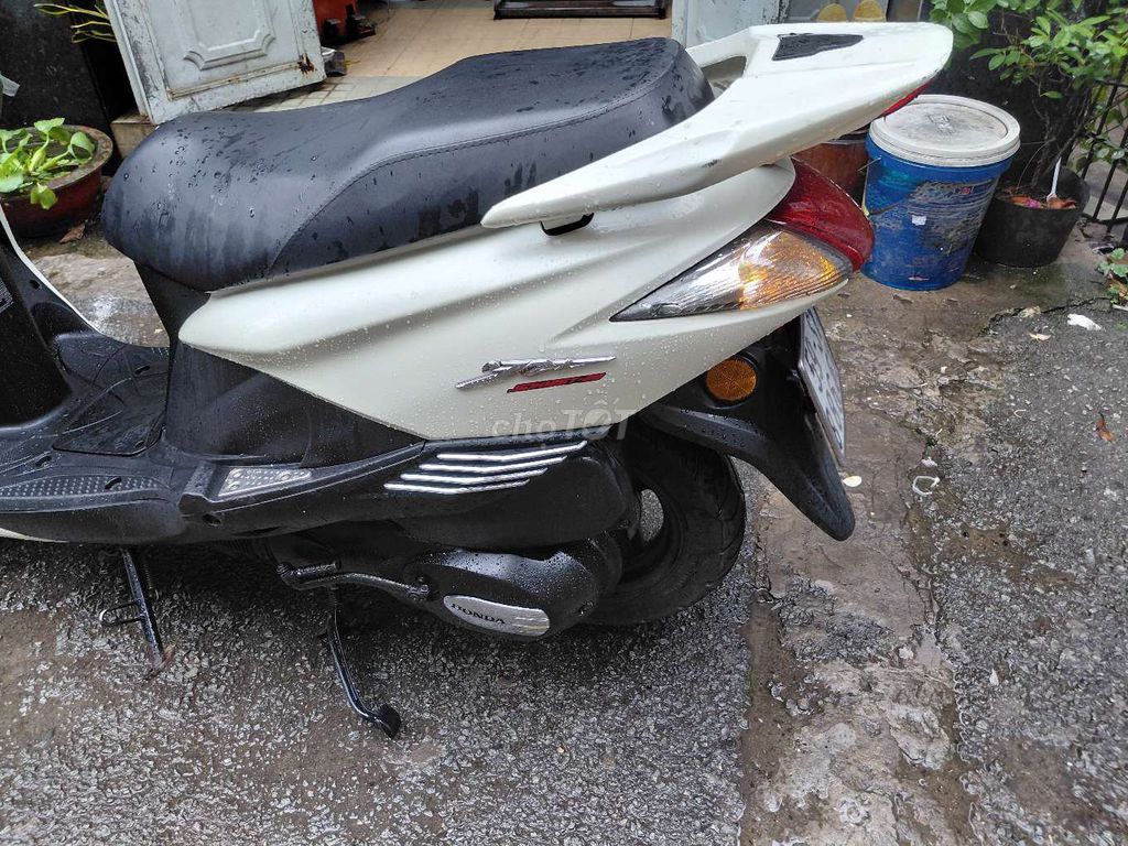 Honda Spacy 125 импортная белая