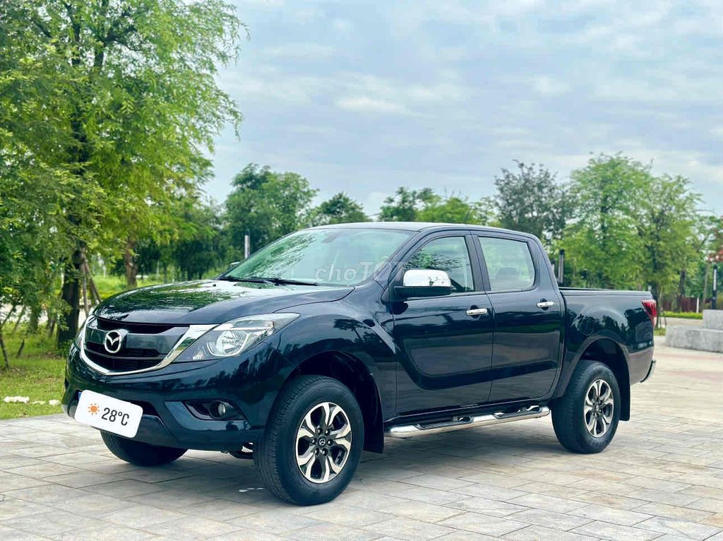 Bán xe Mazda BT 50 2.2 AT 2021