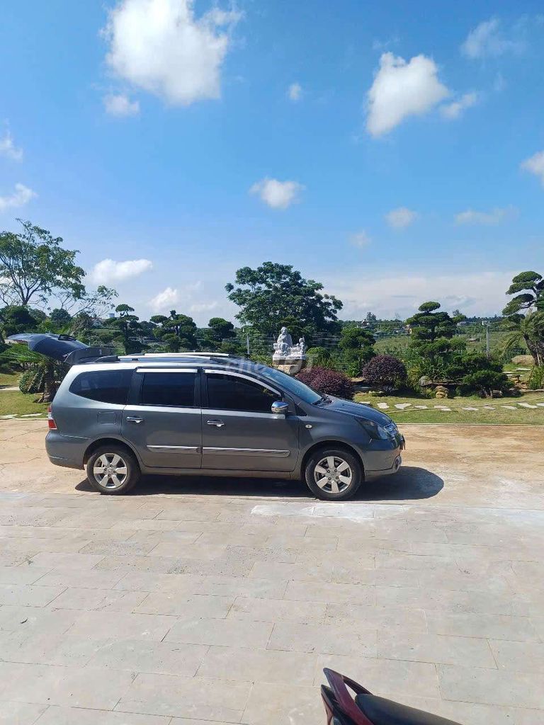 Xe 7 chỗ 2011 - 150000 km. Mua bán Ô tô tại Thành phố Dĩ An Bình Dương được đăng bởi QUỐC HUY hình 13