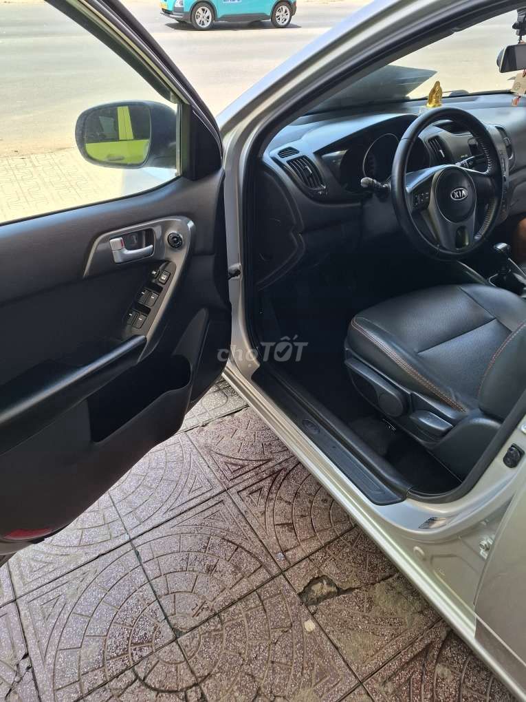 Kia Forte 2013 EX 1.6 MT - 112000 km. Mua bán Ô tô tại Huyện Đức Trọng Lâm Đồng được đăng bởi ÔTÔ THỦY DƯƠNG hình 10