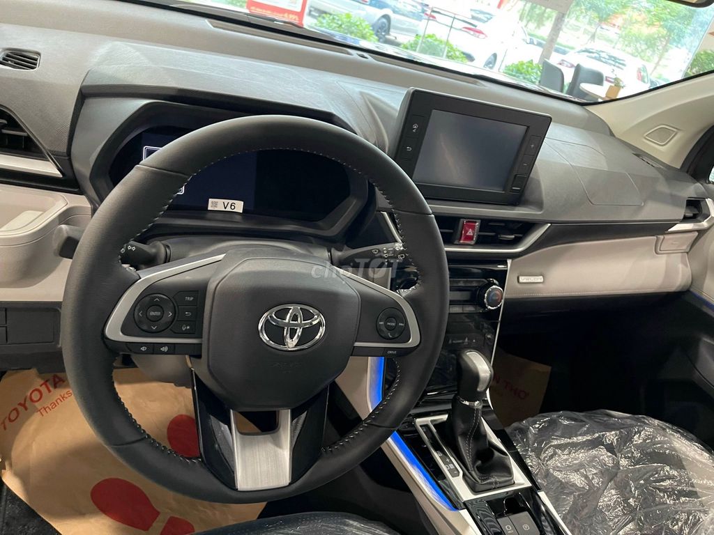 ✅Toyota Veloz Cross 2025 ✅Tặng 100% Thuế Trước Bạ. Mua bán Ô tô tại Thành phố Thủ Đức Tp Hồ Chí Minh được đăng bởi Toyota Hiroshima Tân Cảng Official hình 5