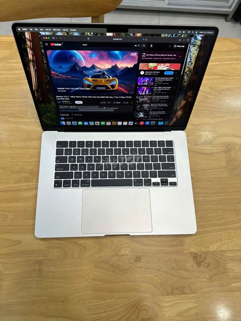 Apple Macbook Air M2 15inch M2 8GB/256GB Like new. Mua bán Laptop tại Thành phố Qui Nhơn Bình Định được đăng bởi NGỌC PHÚC LAPTOPS hình 1