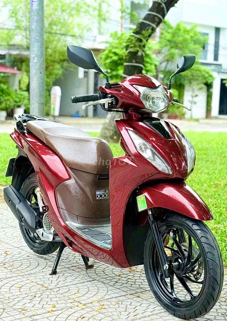 Honda Vision 2021 Красный Автомат