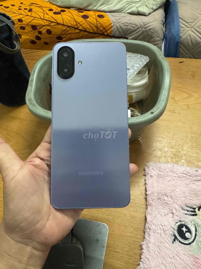 Samsung A07 ram.4/ 128GB  còn Bảo hành Hãng.Zin ... Mua bán Điện thoại tại Thành phố Thủ Đức Tp Hồ Chí Minh được đăng bởi Ngoc Trâm Mobile hình 1