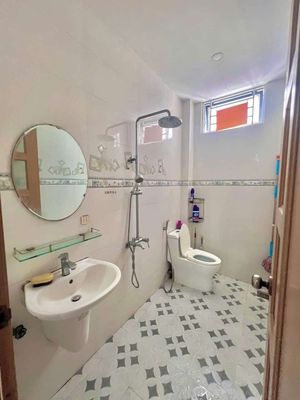 Аренда · 1 комн. · 100 м² · Quận Cẩm Lệ, ул. Đường Thái Văn Lung