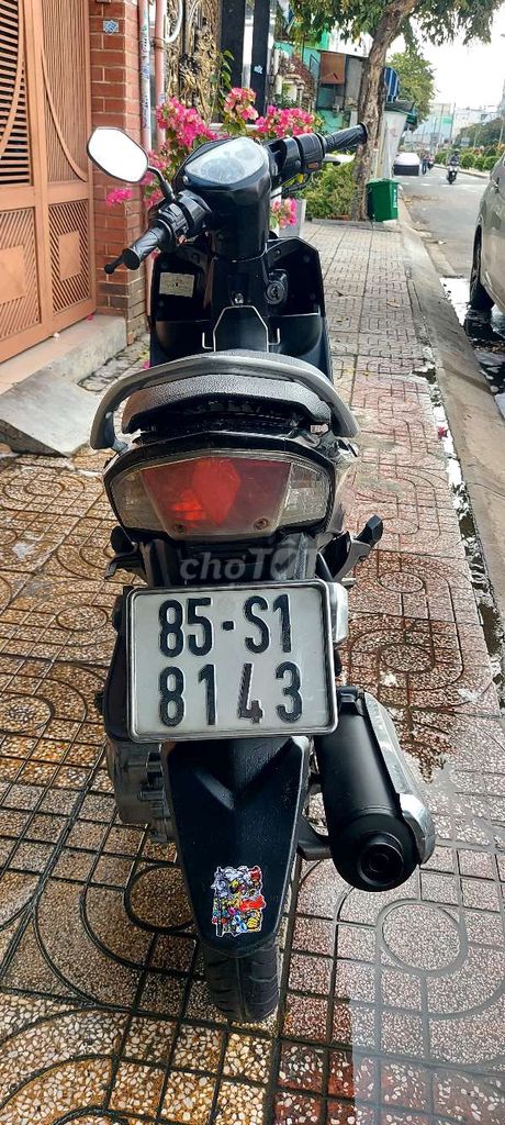 NOUVO 3.2010.Xe Zin,Máy Cực Êm.Đèn,Kèn,Bình Đầy Đủ. Mua bán Xe máy tại Quận Tân Phú Tp Hồ Chí Minh được đăng bởi A Hùng hình 6