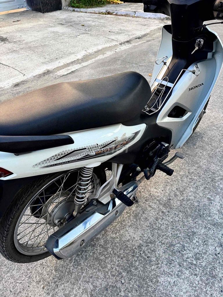 Honda Wave 110 2017 Trắng 55051 km. Mua bán Xe máy tại Huyện Hoài Đức Hà Nội được đăng bởi Ngọc Anh hình 8