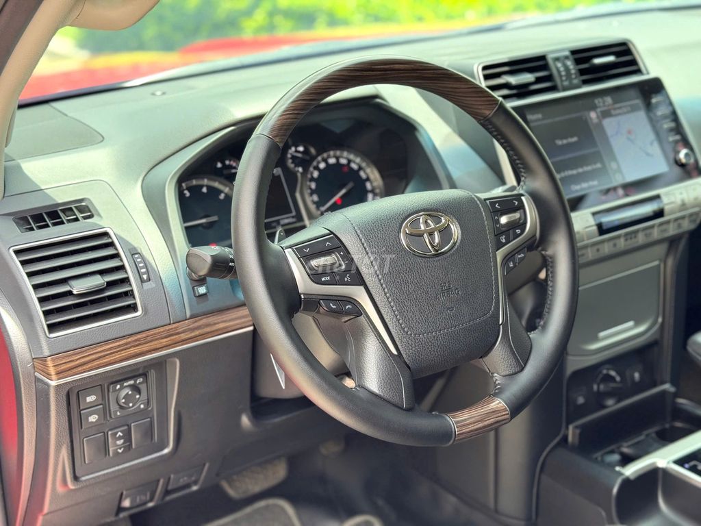 Toyota Prado VX 2.7L 2023, màu đỏ - 22,000 km.. Mua bán Ô tô tại Thành phố Thủ Đức Tp Hồ Chí Minh được đăng bởi Đức Tứ Bánh hình 8
