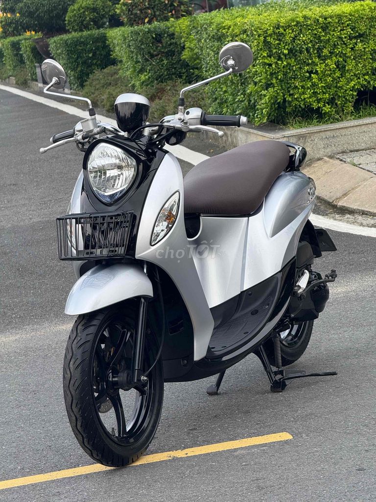 Ямаха Фино 125 FI 2022 Серебро