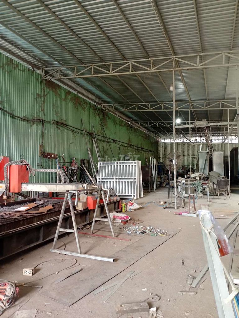 Cần 1 phụ nhôm sắt biêt mài biết cắt. Việc làm Công nhân tại Quận Cái Răng Cần Thơ được đăng bởi Xuân Phước Lê hình 1