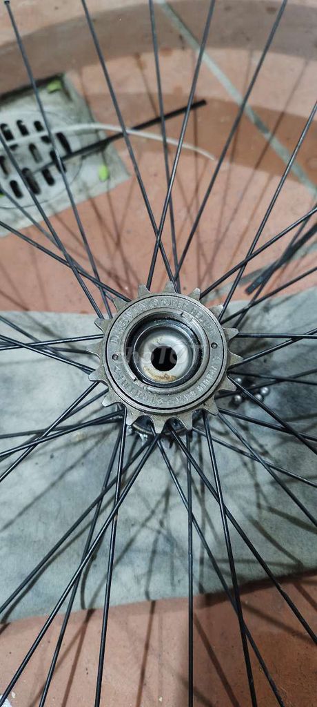 Xe đạp Fixed Gear khung nhôm Đen. Mua bán Xe đạp tại Quận Long Biên Hà Nội được đăng bởi Trần Nghi hình 7
