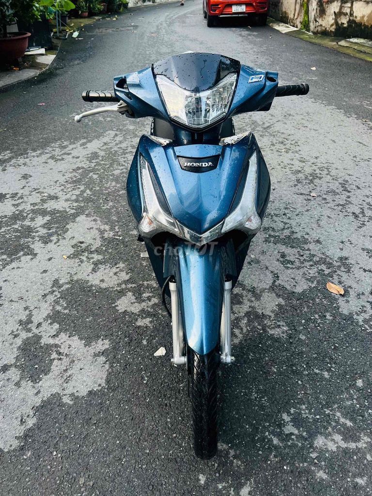 HONDA FUTURE Fi 125cc.ĐK 2021 -HỖ TRỢ GÓP. Mua bán Xe máy tại Quận Gò Vấp Tp Hồ Chí Minh được đăng bởi CẦM ĐỒ NĂM LINH hình 1