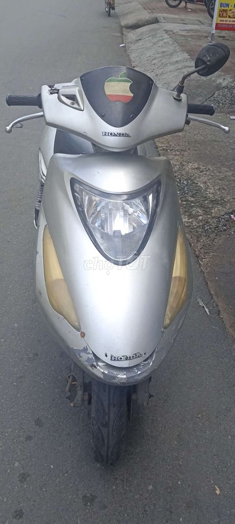 Honda Spacy 125 nhật giấy tờ đầy đủ biển số TP HCM. Mua bán Xe máy tại Quận 10 Tp Hồ Chí Minh được đăng bởi văn phúc  hình 1