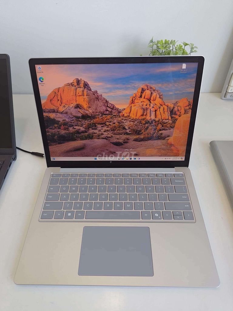 Surface laptop 6 ultra 5 16/ 256 như mới