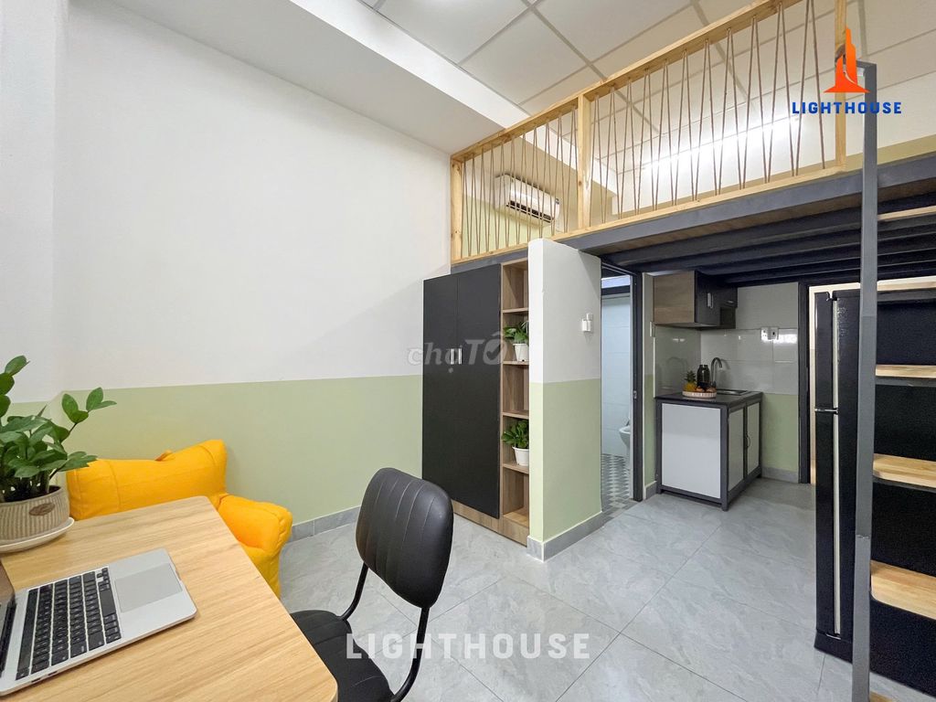 Phòng duplex rộng rãi,thông thoáng full nội thất có thang máy