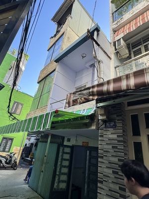 Аренда · 1 комн. · 16 м² · Quận 6, ул. Đường Lò Gốm